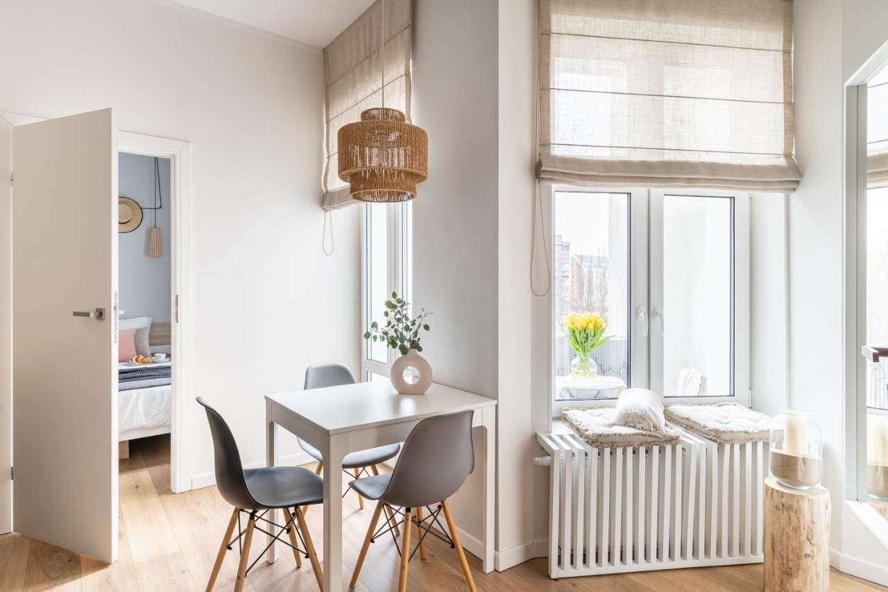 Apartament For Sophie - Z Palarnia Kawy I Pracownia Artystyczna W Kamienicy - Art & Coffee In Historic Building