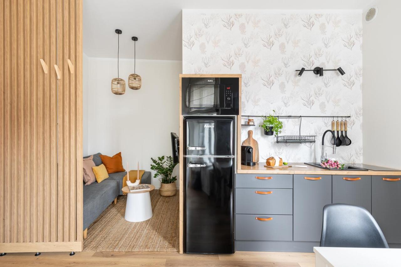 All For Sophie Apartments - Bezplatny Parking & Palarnia Kawy I Pracownia Artystyczna W Kamienicy - Free Parking & Art And Coffee In Historic Building Apartment Gdansk